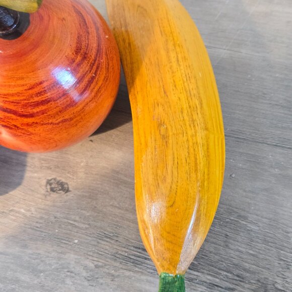 3/$55✨️ Vintage Wooden Yucatán Decorative Fruit Set - Picture 6 of 7